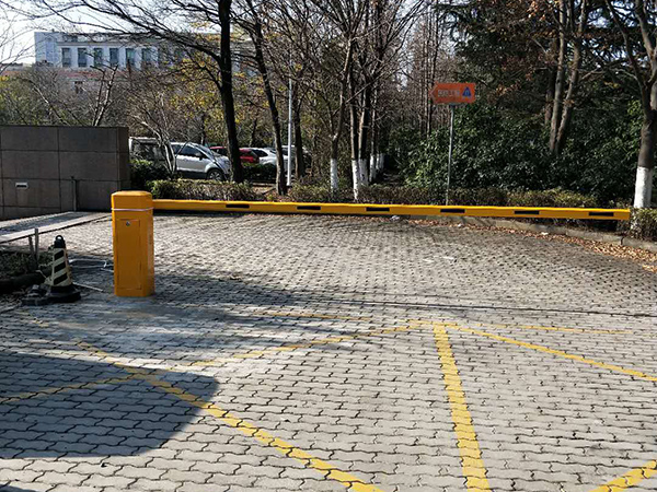 藍牙系統開門道閘