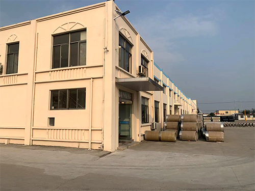 工業(yè)滑升門